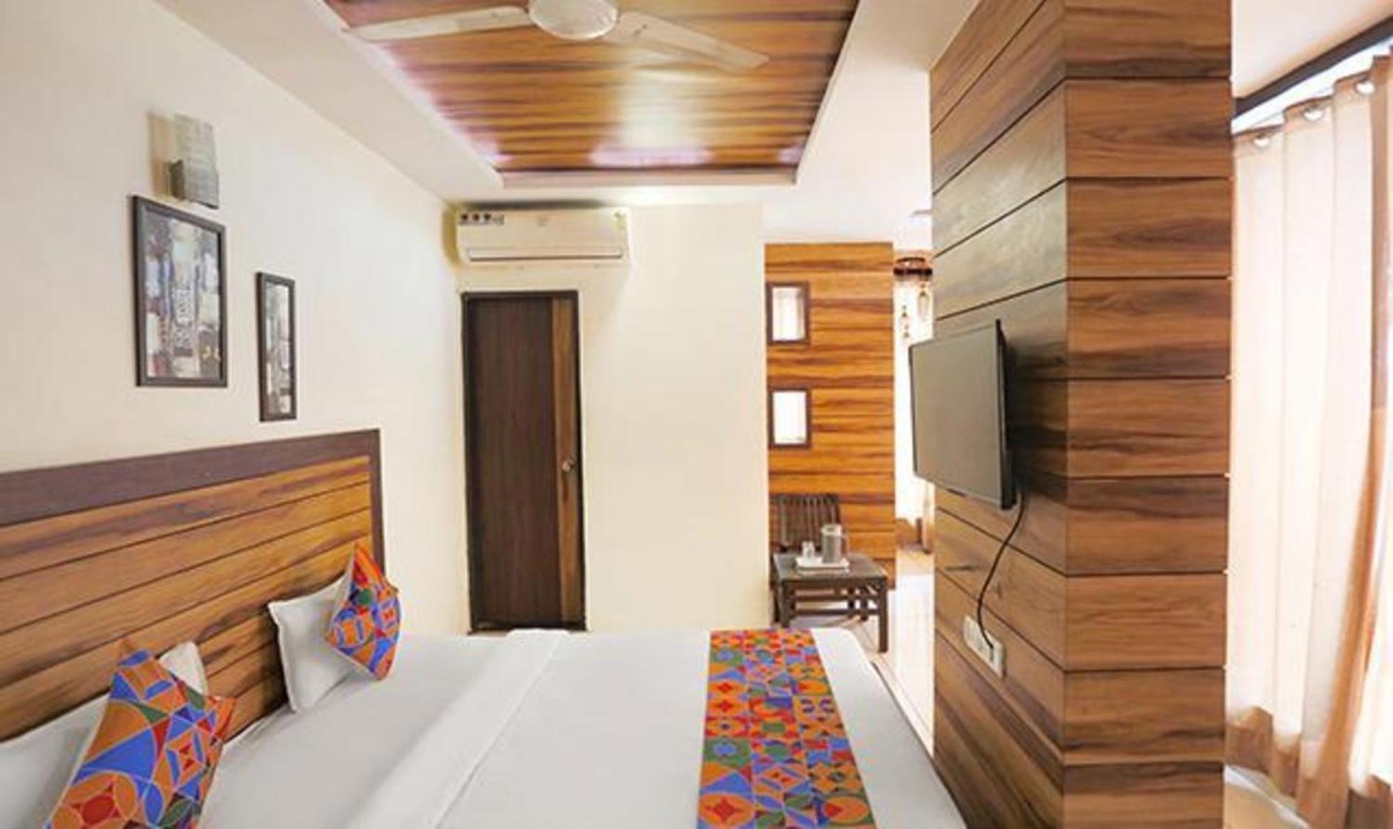Fabexpress Madhuram Landmark Bhopal Extérieur photo