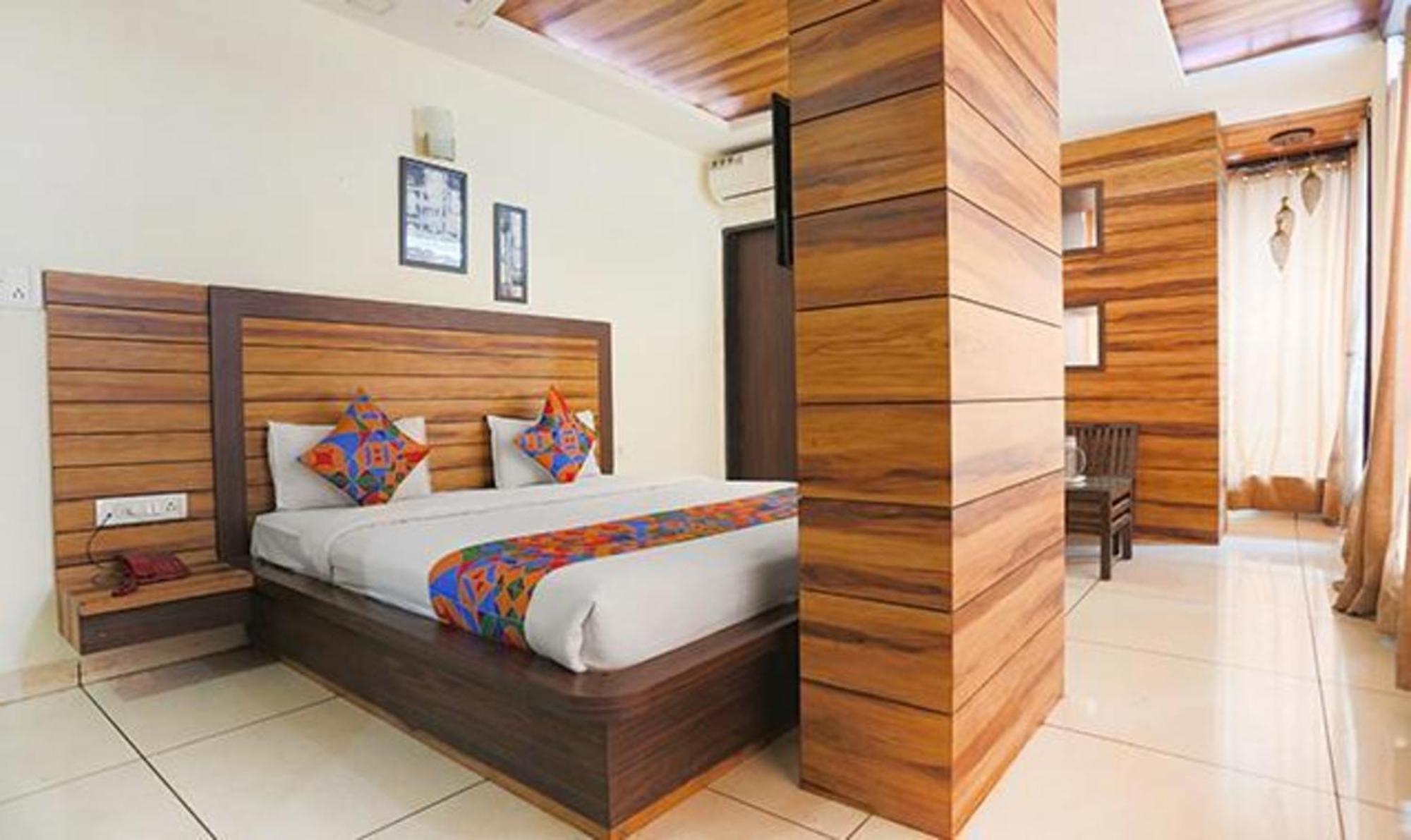 Fabexpress Madhuram Landmark Bhopal Extérieur photo